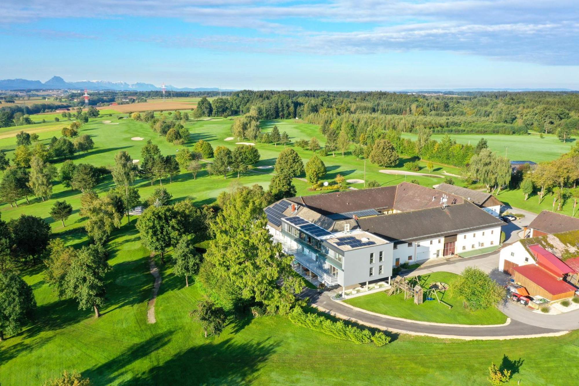 Og'S Golf Lodge Kematen an der Krems Luaran gambar