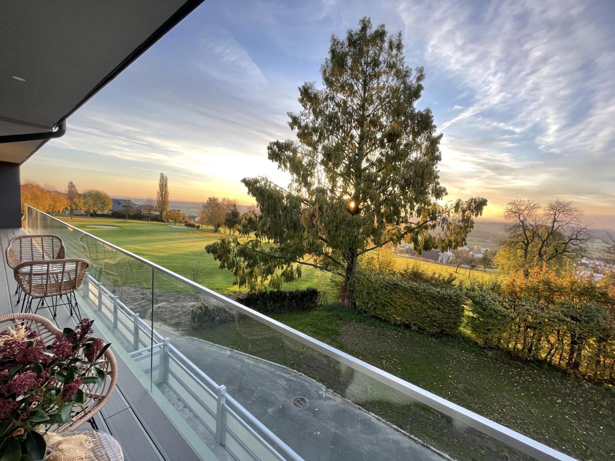 Og'S Golf Lodge Kematen an der Krems Luaran gambar