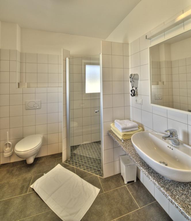 Og'S Golf Lodge Kematen an der Krems Luaran gambar